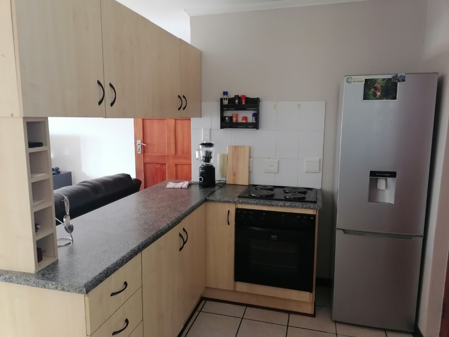 2 Bedroom Property for Sale in Langenhovenpark Free State
